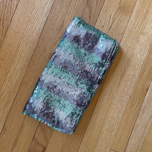Metallic Sequins BCBG Clutch Bag - Picture 2 of 5